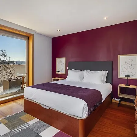 Whome Penthouse Luxe - Views, Terrace & Parking *