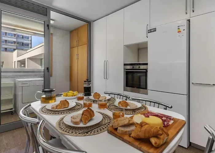 Whome Penthouse Luxe - Views, Terrace & Parking Apartamento *