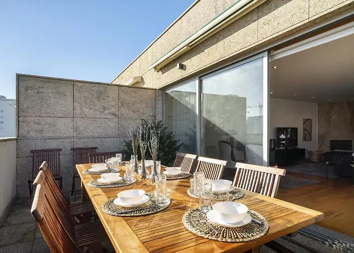 Whome Penthouse Luxe - Views, Terrace & Parking Apartamento *